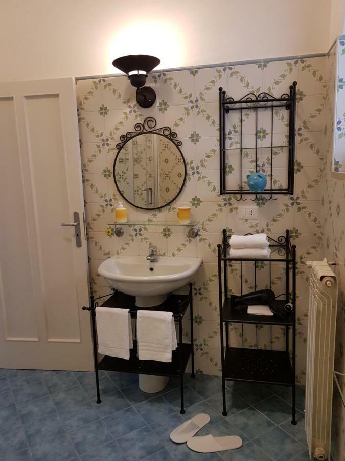 Casa Migliaccio Apartment ซอร์เรนโต ภายนอก รูปภาพ