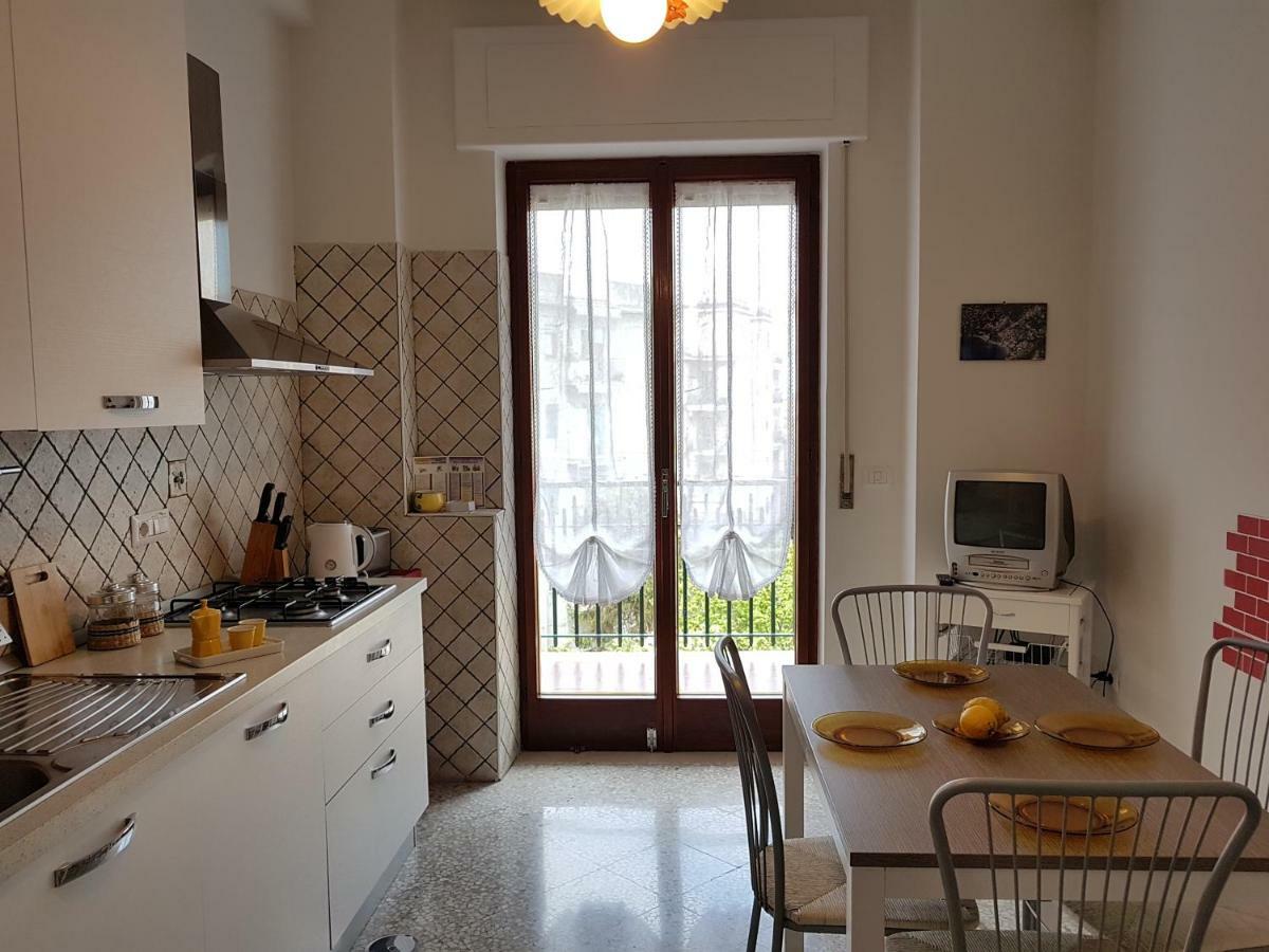 Casa Migliaccio Apartment ซอร์เรนโต ภายนอก รูปภาพ